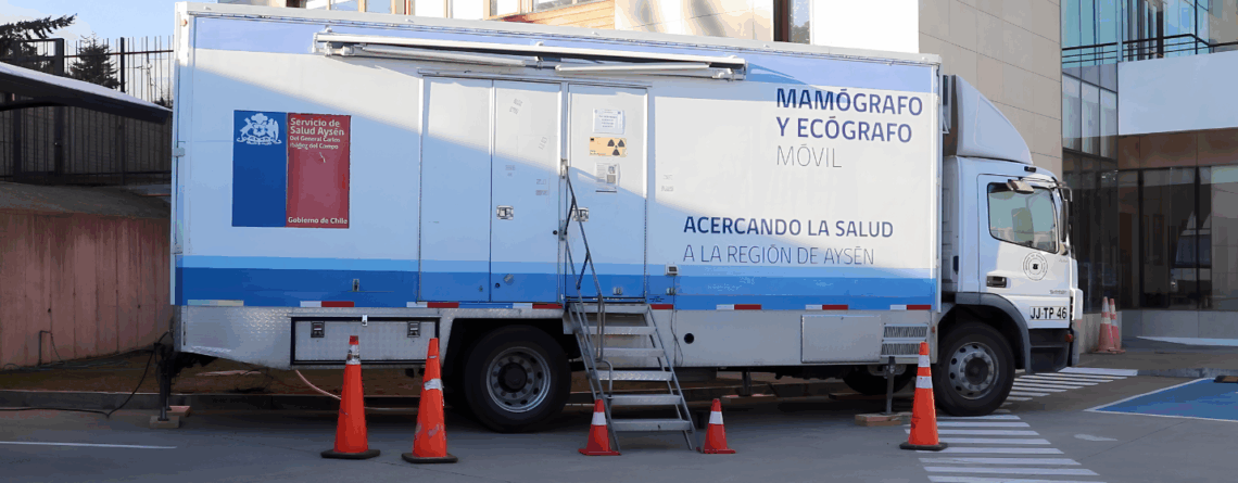 Con el propósito de facilitar el acceso a la mamografía y fortalecer la detección temprana del cáncer de mama, el mamógrafo móvil fue trasladado al estacionamiento del Gobierno Regional de Aysén, ubicado en calle Ejército #405 de Coyhaique, donde permanecerá operativo hasta fines de agosto atendiendo a usuarias derivadas desde la red de atención primaria.